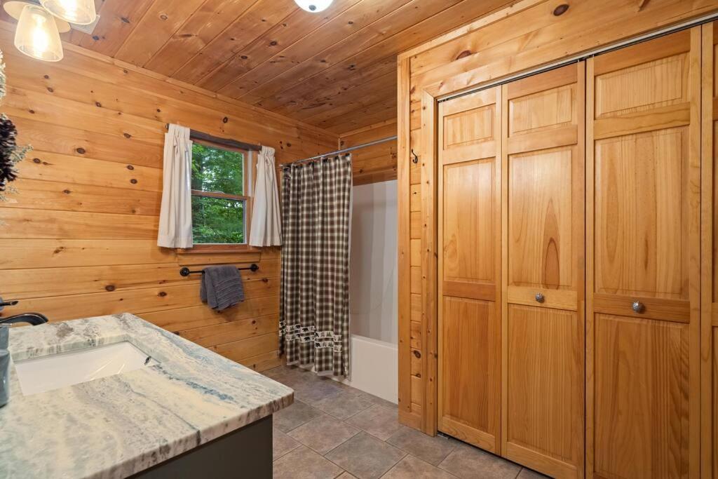 Lakeside Retreat Hot Tub Fishing Hiking エリジェイ エクステリア 写真